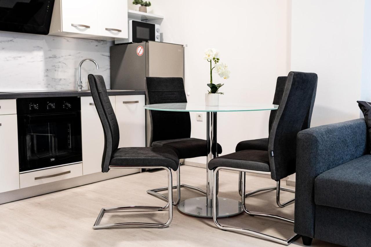 Apartmani Park Maksimir-Rebro Zagreb Exteriör bild