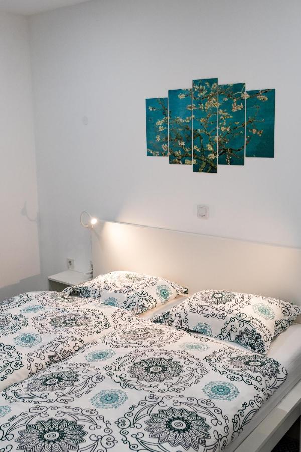 Apartmani Park Maksimir-Rebro Zagreb Exteriör bild