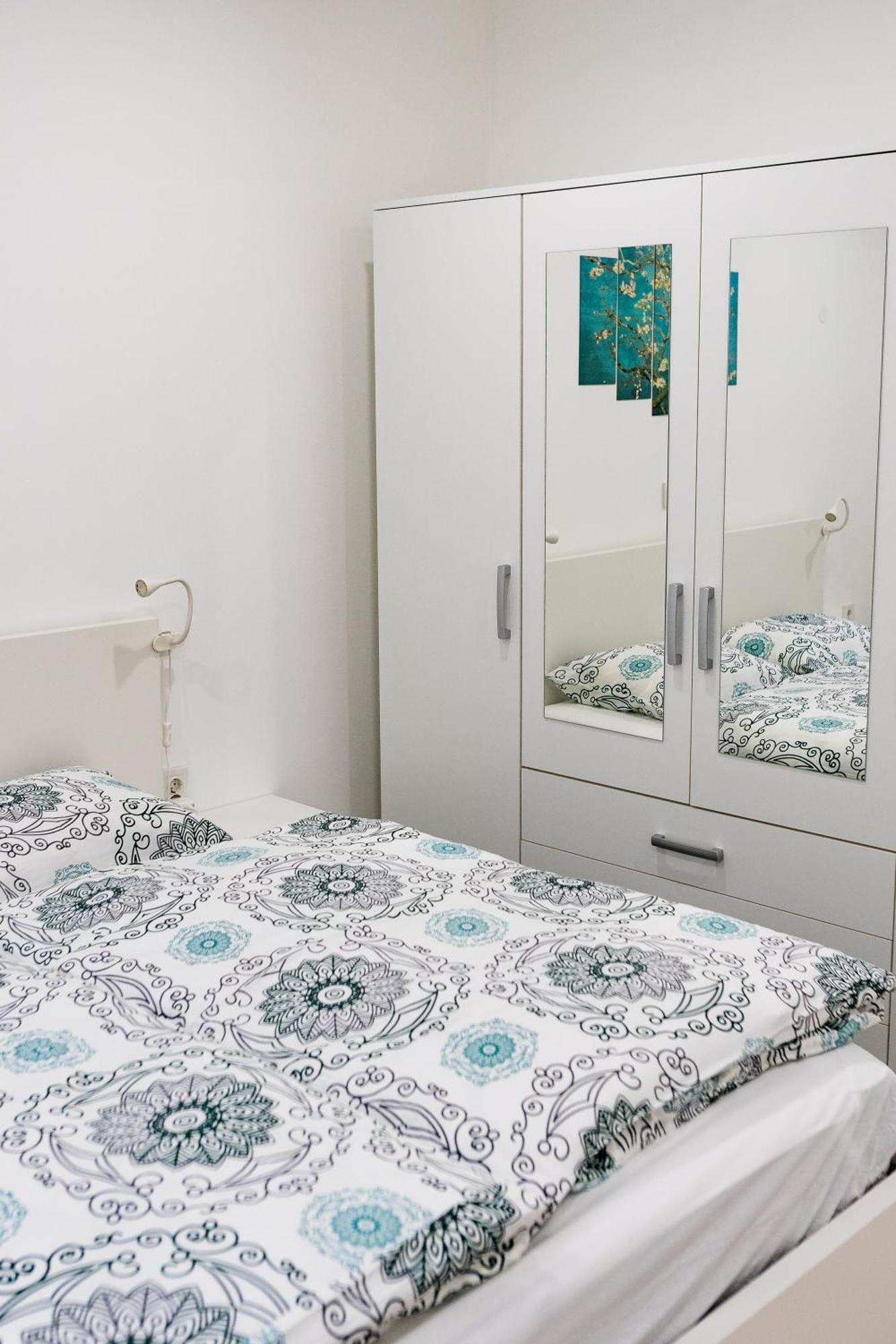 Apartmani Park Maksimir-Rebro Zagreb Rum bild